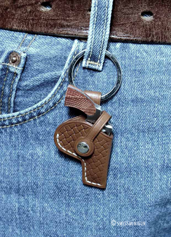 There is a key ring holster that comes with the gun when it is bought and can be clipped to a belt loop