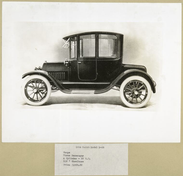 1914 Buick Model B – 38. Coupe -Three passenger.