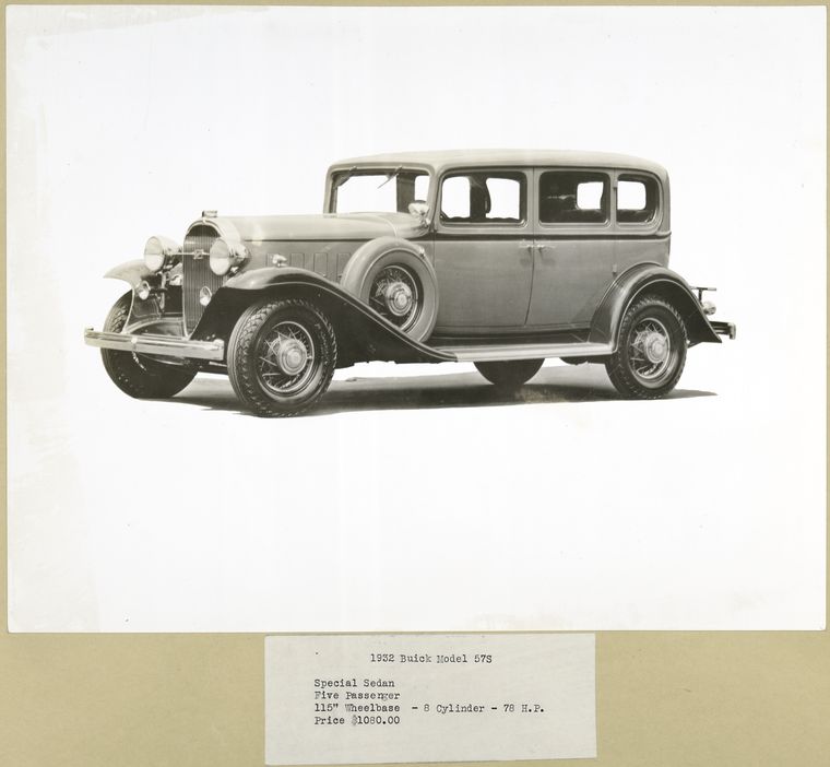 1932 Buick Model 57S. Special Sedan – five-passenger.