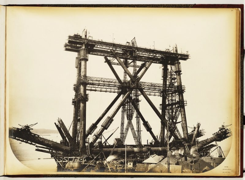 Fife cantilever with No. 1 strut and lifting platform nearly up to rail level. source