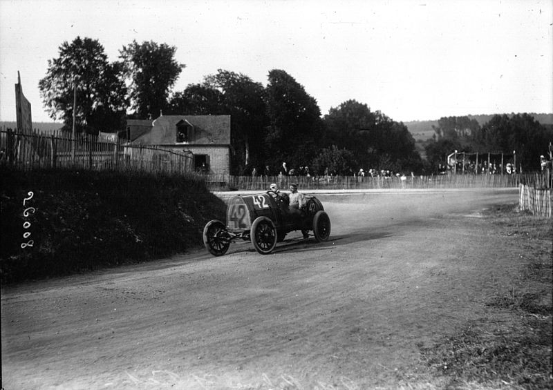 Ralph DePalma in his Fiat at the 1912 French Grand Prix at Dieppe. source