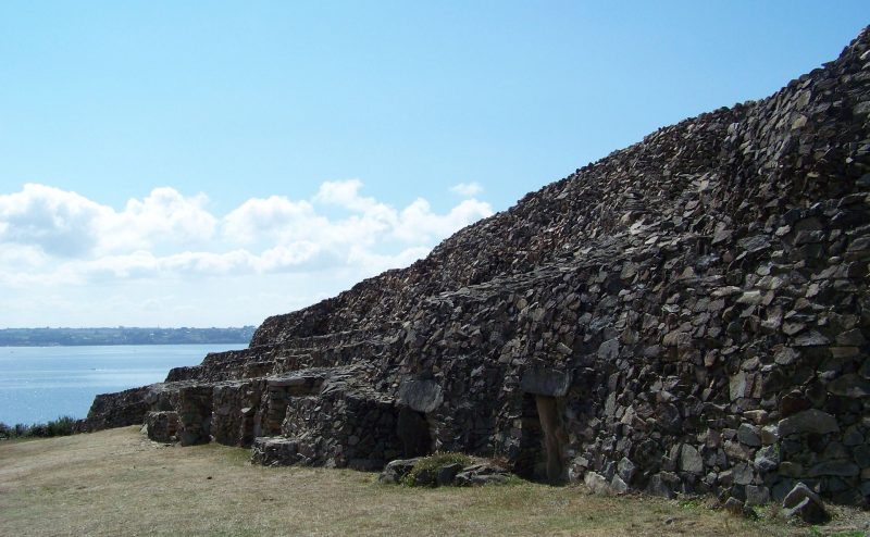 Southern side of Barnenez tumulus, Plouezoc'h, Finistere, Brittany. Source