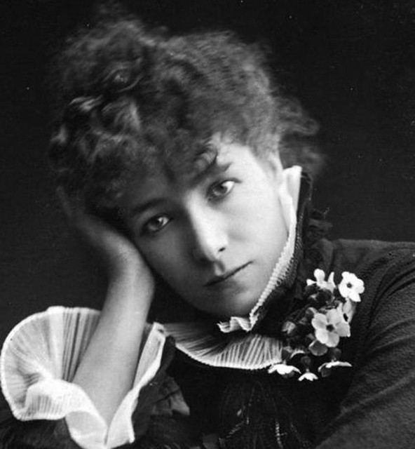 Portrait of actress Sarah Bernhardt (1844-1923) by Paul Nadar (1856-1939) Source
