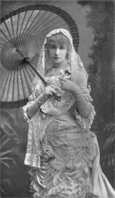 Sarah Bernhardt La Dame aux camélias 1881 Source