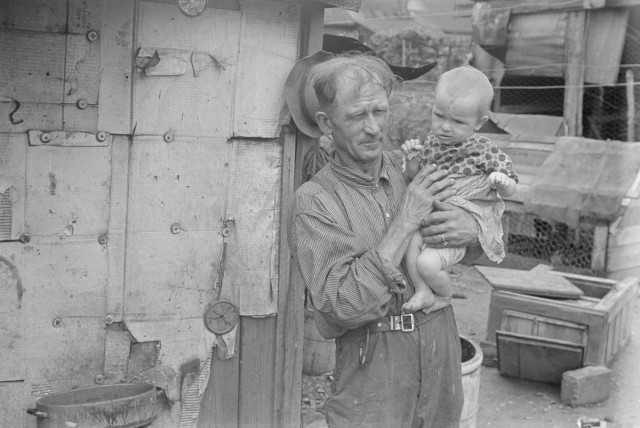  Life in a shanty town 1938