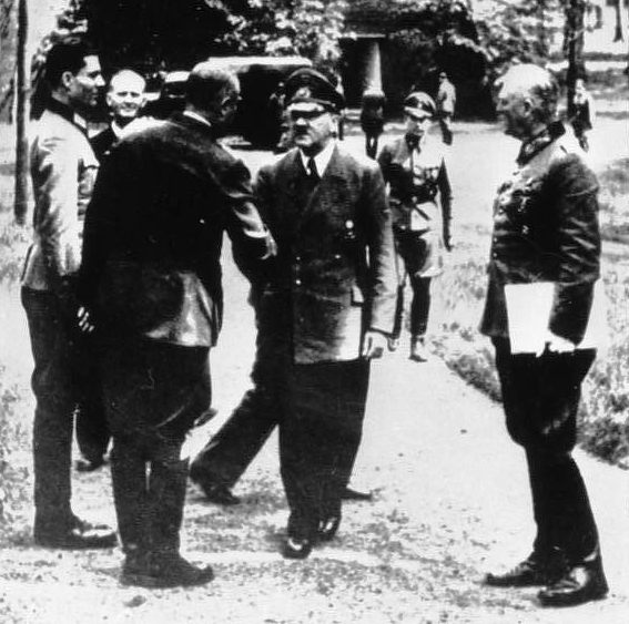 Stauffenberg, left, with Hitler (centre) and Wilhelm Keitel, right, in an aborted assassination attempt at Rastenburg on 15 July 1944. source