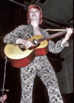 Bowie during the Ziggy Stardust Tour from 1972–73. Photo by Rik Walton CC BY-SA 2.0