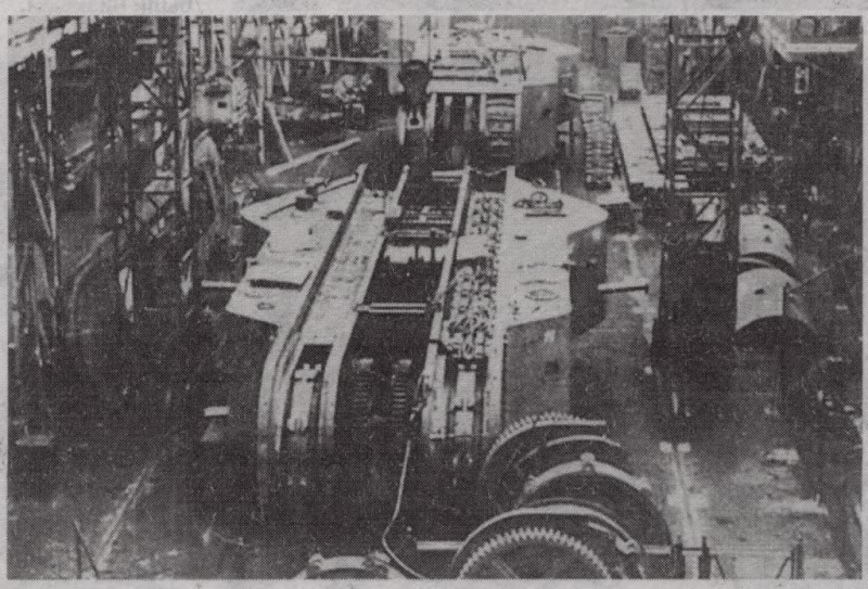  Production was delayed, because of the material shortages and only two were under construction in November of 1918 at Riebe-Kugellager factory at Berlin, but were not completed. Both were eventually scrapped by the Allied Control Commission. source