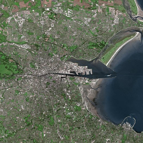 Satellite image showing the River Liffey entering the Irish Sea as it divides Dublin into the Northside and the Southside