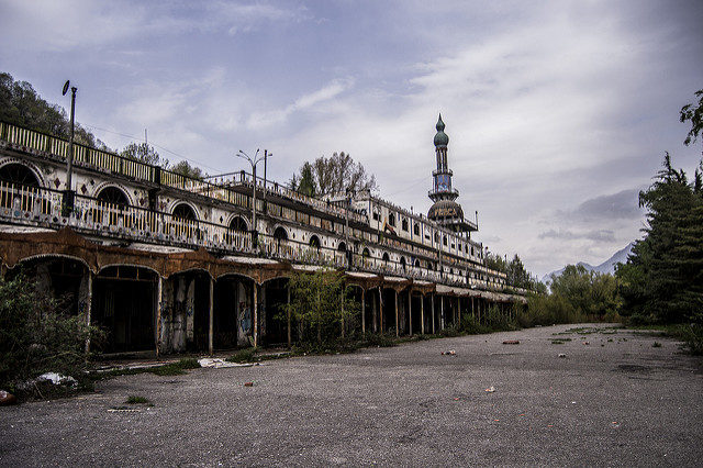 Consonno had become an entertainment center with a huge shopping mall and restaurants that hosted great personalities of the music and entertainment for parties. Source