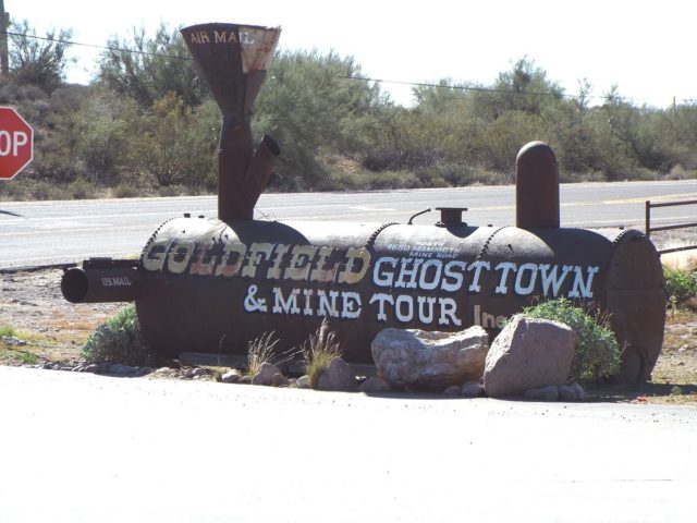 Entrance to the Goldfield Ghost Town. Source