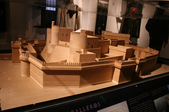 Model of the fortress of Krak des Chevaliers in the “Templars and other military orders“ exhibition at the Inn of the Brotherhood in Toledo (Spain). Source