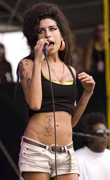 Winehouse performing the Virgin Festival, Pimlico, Baltimore in 2007.