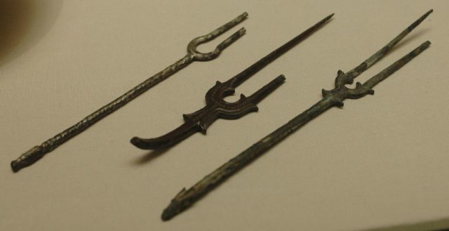 Bronze forks made in Persia during the 8th or 9th century.Source: Wikipedia/Public Domain