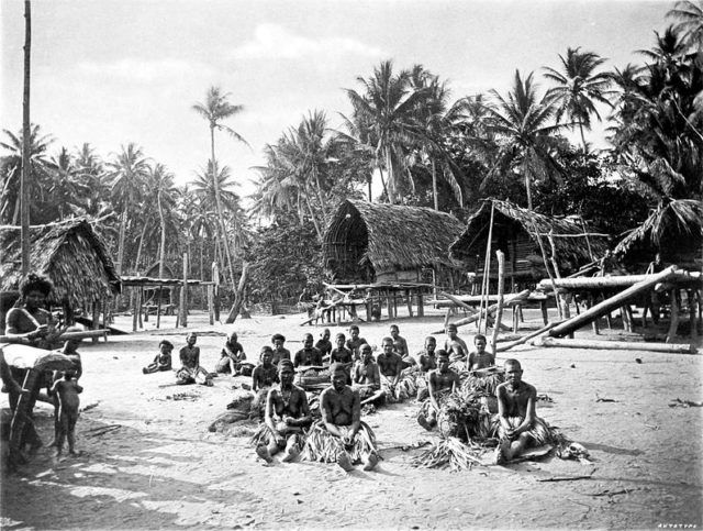 Kerepunu villagers, British New Guinea, 1885.