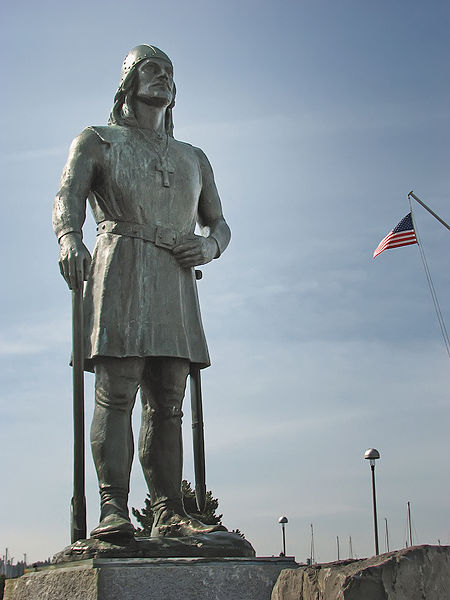 Leif Erikson memorial statue at Shilshole Bay Marina (Port of Seattle)