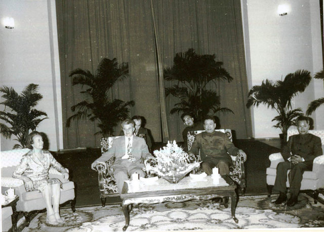 Pol Pot with Nicolae Ceaușescu (1978). By Unknown - http://fototeca.iiccr.ro/picdetails.php?picid=45014X1X4, Attribution, https://commons.wikimedia.org/w/index.php?curid=10838282