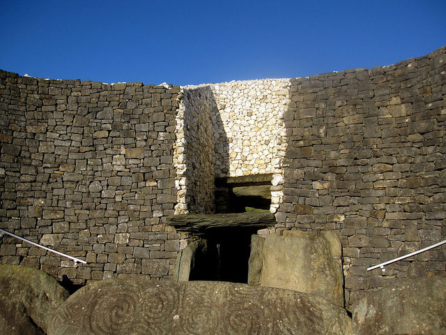 The entrance in Newgrange. Source