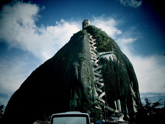 The town's main attraction is the gigantic rock, visible pretty much anywhere in the city. Hugo A. Quintero G. Flickr. CC BY 2.0