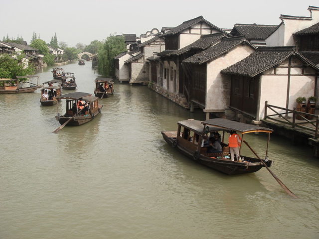 Traditional boats. By 韩笃/CC BY-SA 3.0