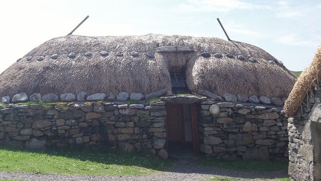 A traditional type of house which used to be common in the Scottish Highlands, the Hebrides, and Ireland. Source