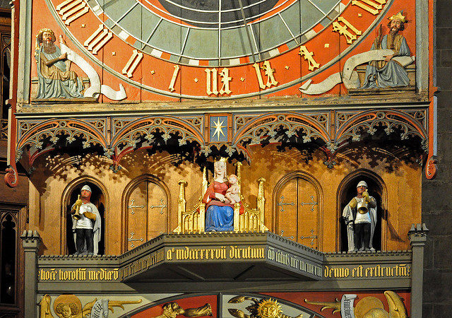 the middle part of the clock with the seven figures. Helen Simonsson.Flickr. CC BY-SA 2.0