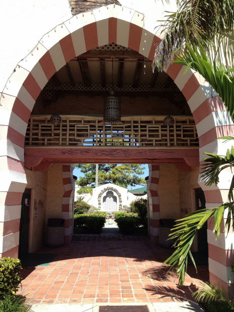 Florida's Opalocka A city inspired by the famous work of literature “One Thousand and One