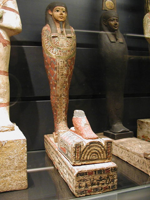 Statuette of Ptah-Sokar-Osiris – The Louvre. CC BY-SA 2.5, https://commons.wikimedia.org/w/index.php?curid=652334