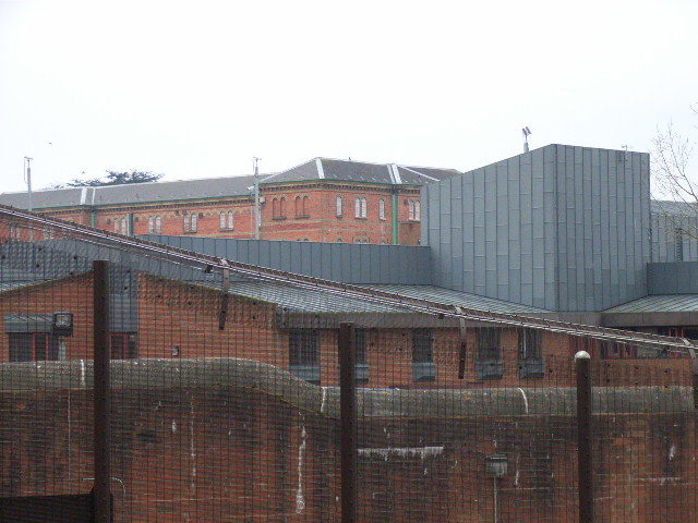 Broadmoor Hospital is a high-security psychiatric hospital at Crowthorne in Berkshire, England. It is the best known of the three high-security psychiatric hospitals in England, the other two being Ashworth and Rampton. By Andrew Smith, CC BY-SA 2.0, https://commons.wikimedia.org/w/index.php?curid=9200562