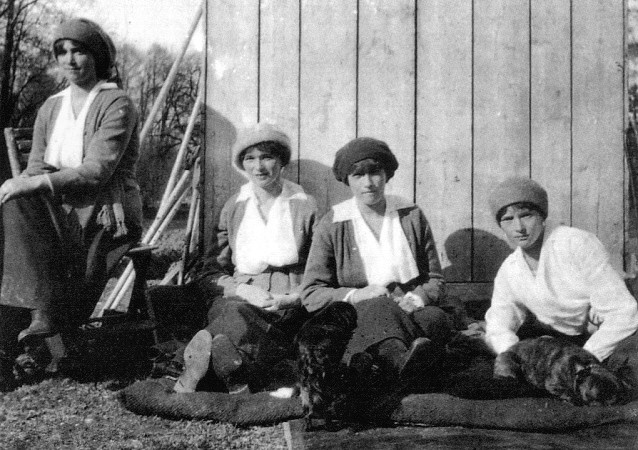 From left to right: Grand Duchesses Maria, Olga, Anastasia and Tatiana Nikolaevna of Russia in captivity at Tsarskoe Selo in the spring of 1917. One of the last known photographs of Tsar Nicholas II's daughters.