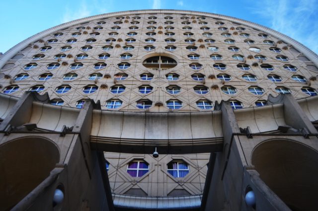 One of the buildings at Les arènes de Picasso at Noisy-le-Grand