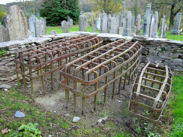 Mortsafes in Logierait kirkyard. Photo Credit