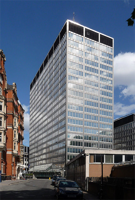The current New Scotland Yard building in Victoria Street. Photo credit