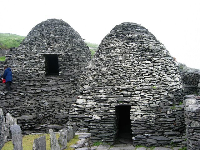 Skellig Michael's behive huts, Ireland. Right - Cell F, left - Cell E. Photo Credit