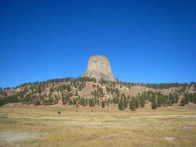 The Monument's boundary encloses an area of 1, 347 acres. Photo Credit