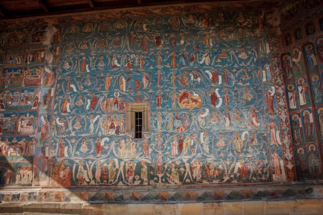 The monastery coontains tombstones commemorating Saint Daniel the Hermit, Grigorie Risca, and other patrons of the church and noblemen. Photo Credit