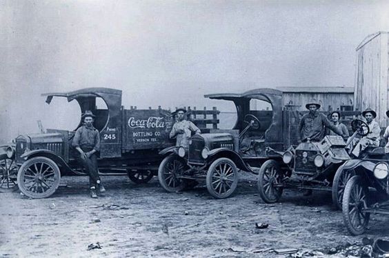 1920, coca-cola delivery men, Vernon Tx. Photo Credit