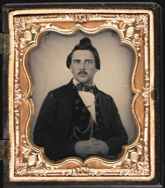 Lorenzo Oatman, Olive’s brother.