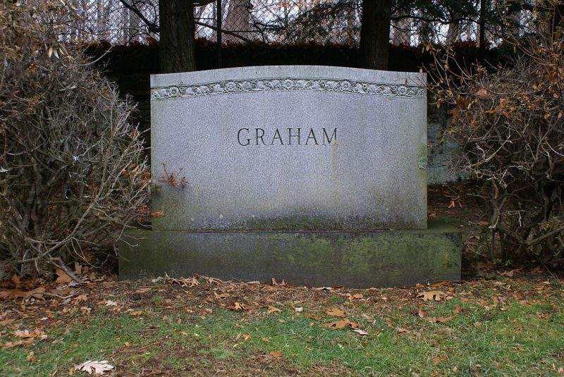 The grave of Elizabeth Arden in Sleepy Hollow Cemetery