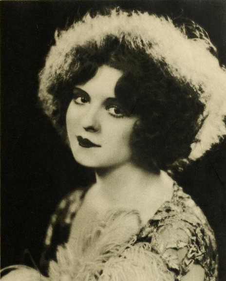 Clara Bow, Stars of the Photoplay Photo Credit