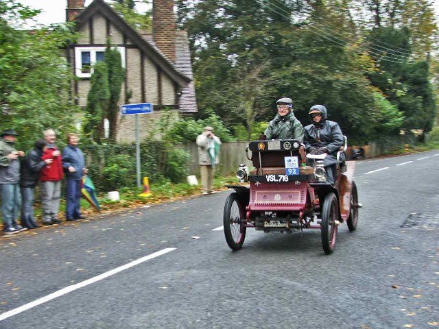 1901 De Dion Bouton. Photo Credit