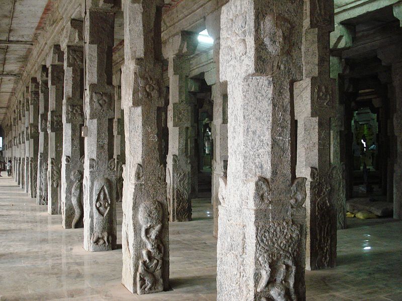A section of the Thousand Pillar Hall. Photo Credit