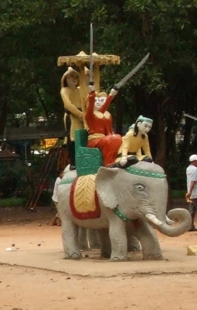 A statue of the Trưng Sisters in Ho Chi Minh City. Photo Credit