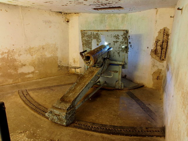 It was reinforced in 1888 and in 1904 work was started to equip it with a 75mm turret and two casements with 75mm guns. Photo Credit