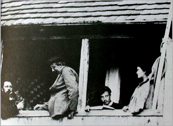 Lou Andreas-Salomé with Friedrich Karl Andreas, August Endell and Rainer Maria Rilke.