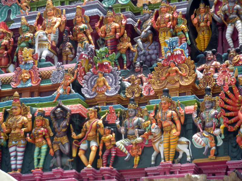 Close up of gopurum figures. Photo Credit