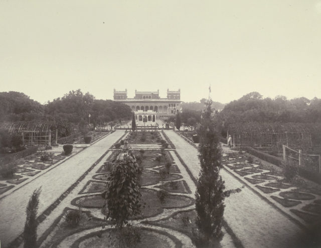 Rambagh Garden with in the Ramnagar fort, 1905.