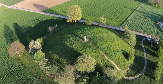 Regarded as the “Tutankamon of the Celts“. Photo Credit