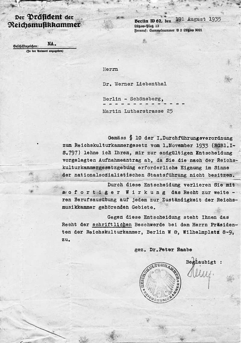 1935 Reichsmusikkammer decree to the Berlin musician Werner Liebenthal dictating the immediate cessation of his professional activity