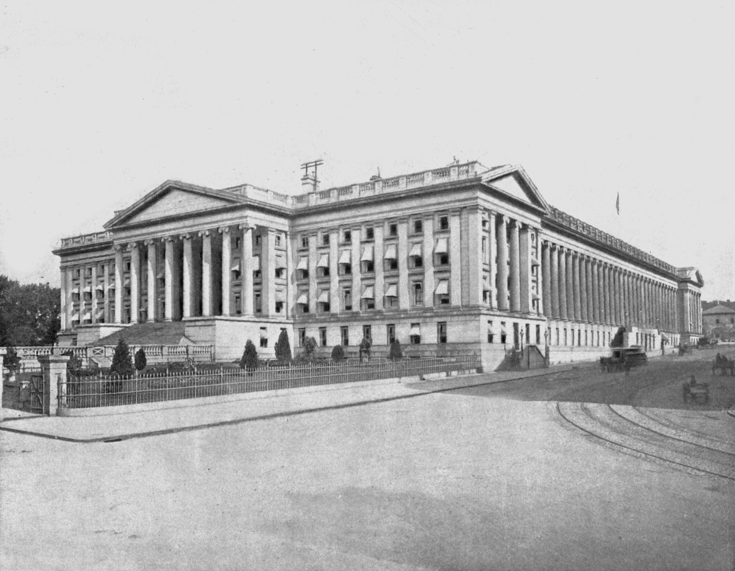Treasury Building, Washington DC 1900